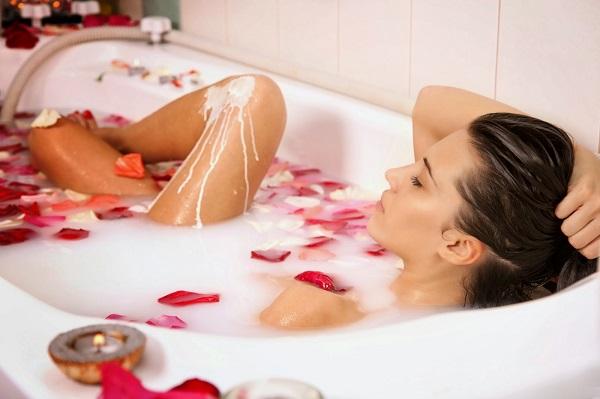 Có Nên Tắm Trắng Không ? Tắm Trắng ở Đâu Tốt ? [2023]