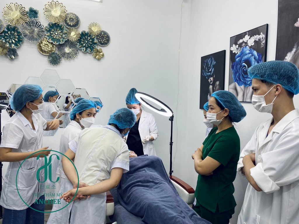 Học tiêm Filler - Botox mất bao lâu? Học phí bao nhiêu? 2023