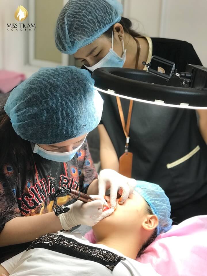 Cơ sở học điêu khắc chân mày uy tín