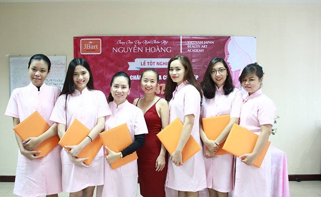 Học nghề Spa ở đâu TPHCM? Top 13+ địa chỉ học Spa tốt nhất