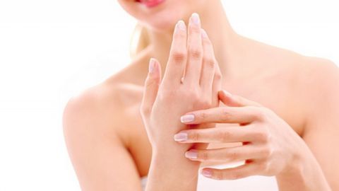 Trẻ hoá bàn tay - Phương pháp thẩm mỹ để có đôi tay thật dịu dàng