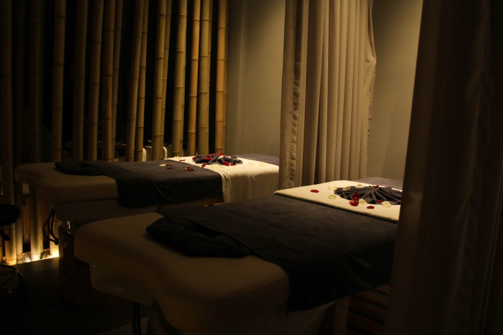 Massage Toàn Thân Giá Bao Nhiêu? Ở Đâu Tốt? Bảng Giá 2023